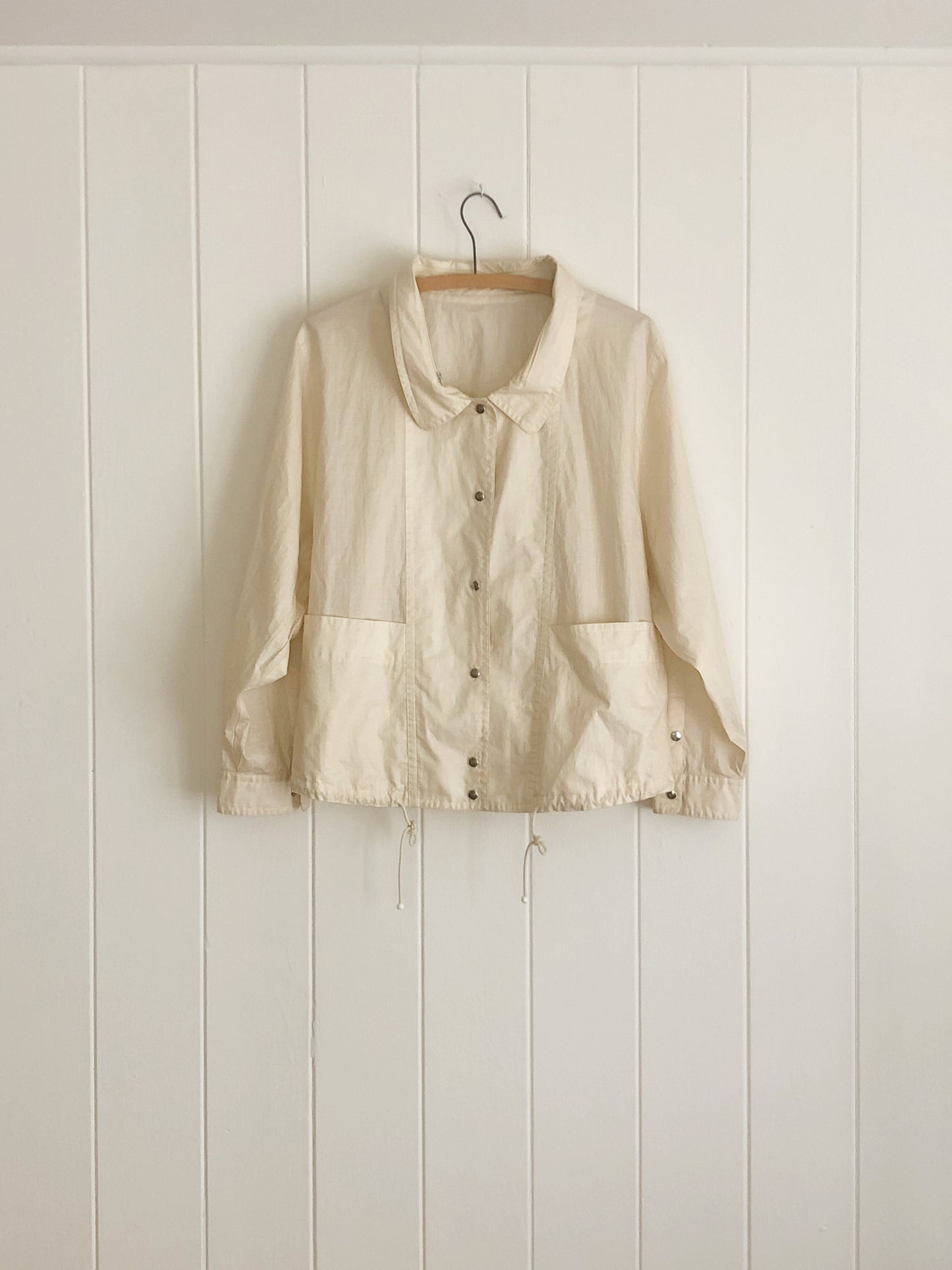 Macadamia Cropped Coaches Jacket